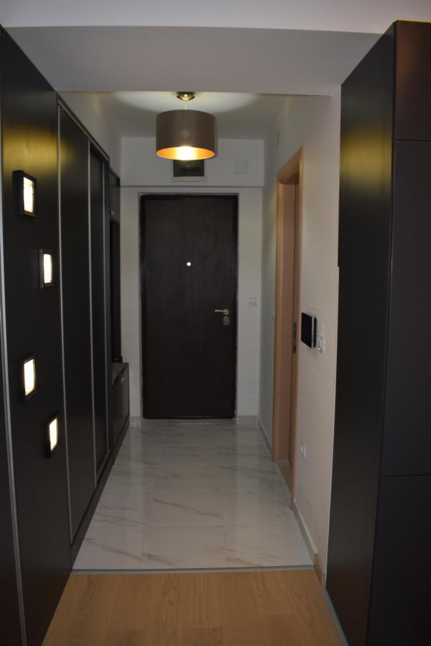 Gabriela & Marjan Luxury Self Check-In Flatiron Daire Üsküp Dış mekan fotoğraf